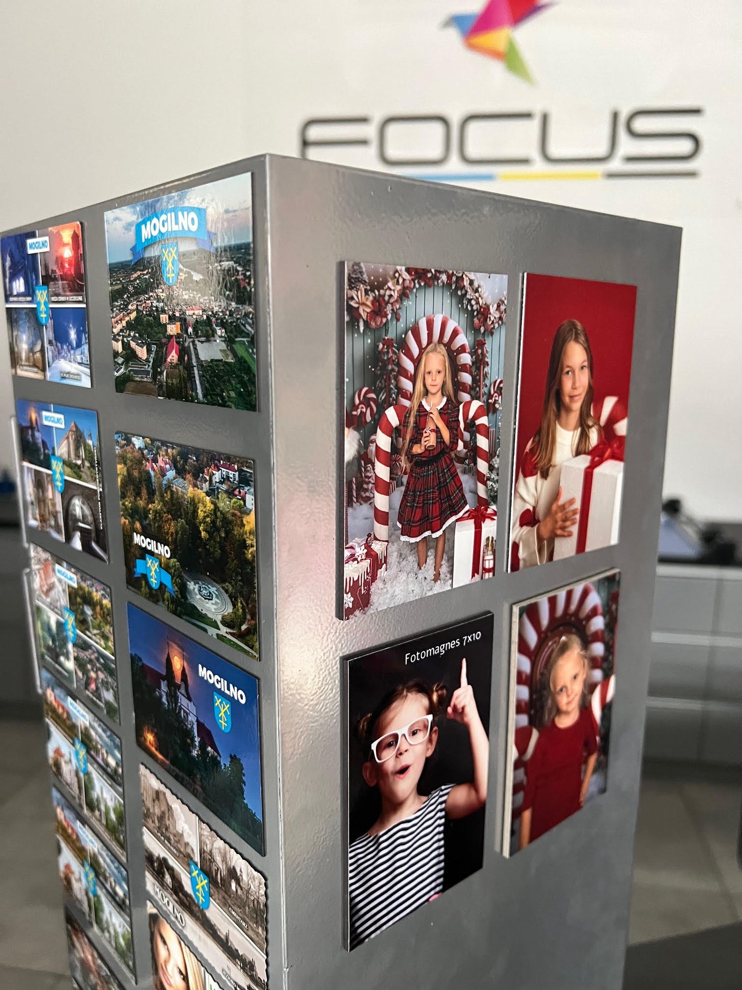 Fotomagnes 2mm z etykietą