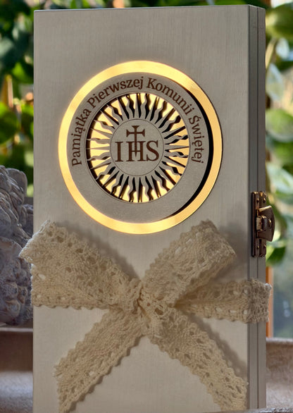 Pamiątka I Komunii Świętej - drewniane pudełko na banknoty